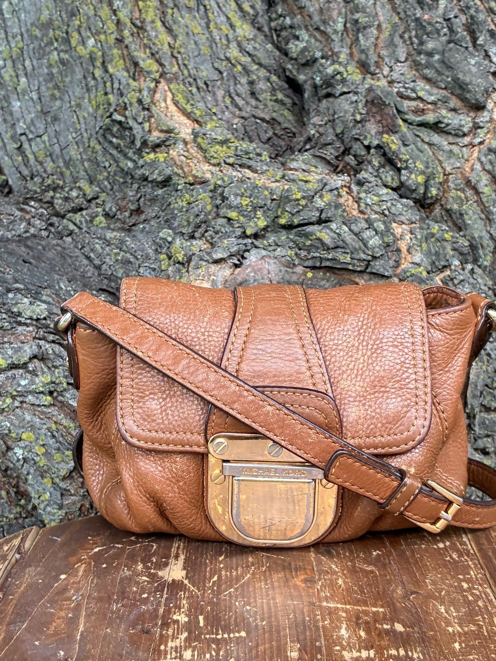 MICHAEL KORS CHARLTON CROSSBODY
SHOULDER LEATHER BAG
